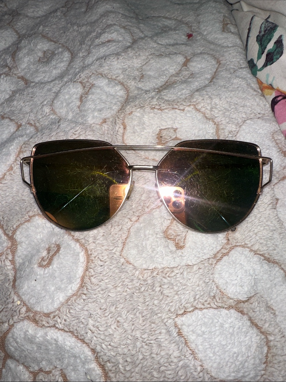 Gold Frame Green Mirrored Women's Sunglasses Fair Condition